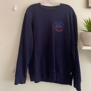preloved crewneck, super cozy and warm, great print